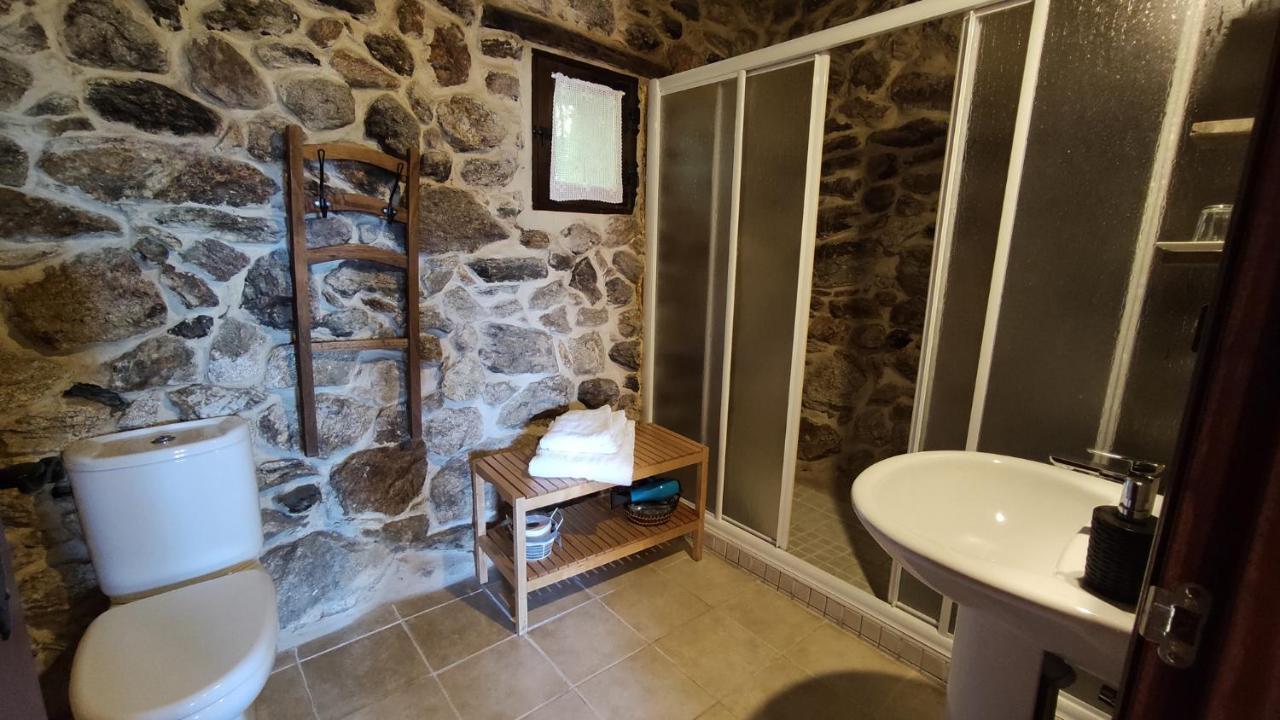 Maison d'hôtes Aldea Rural Santo André à Congostro Extérieur photo