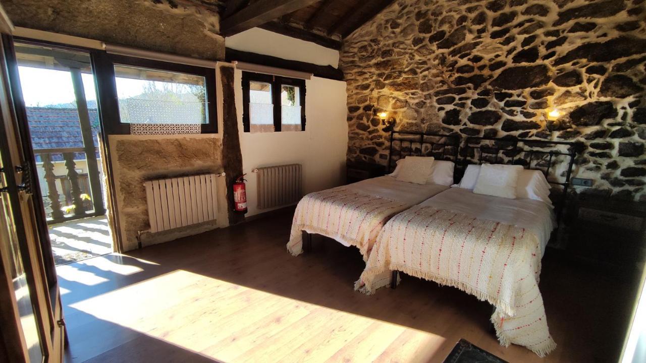 Maison d'hôtes Aldea Rural Santo André à Congostro Extérieur photo