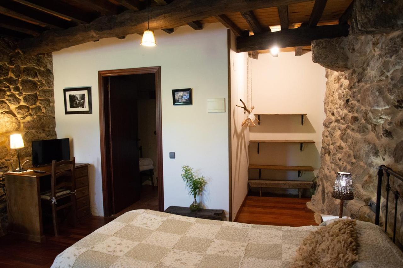 Maison d'hôtes Aldea Rural Santo André à Congostro Extérieur photo