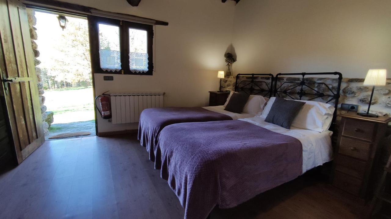 Maison d'hôtes Aldea Rural Santo André à Congostro Extérieur photo
